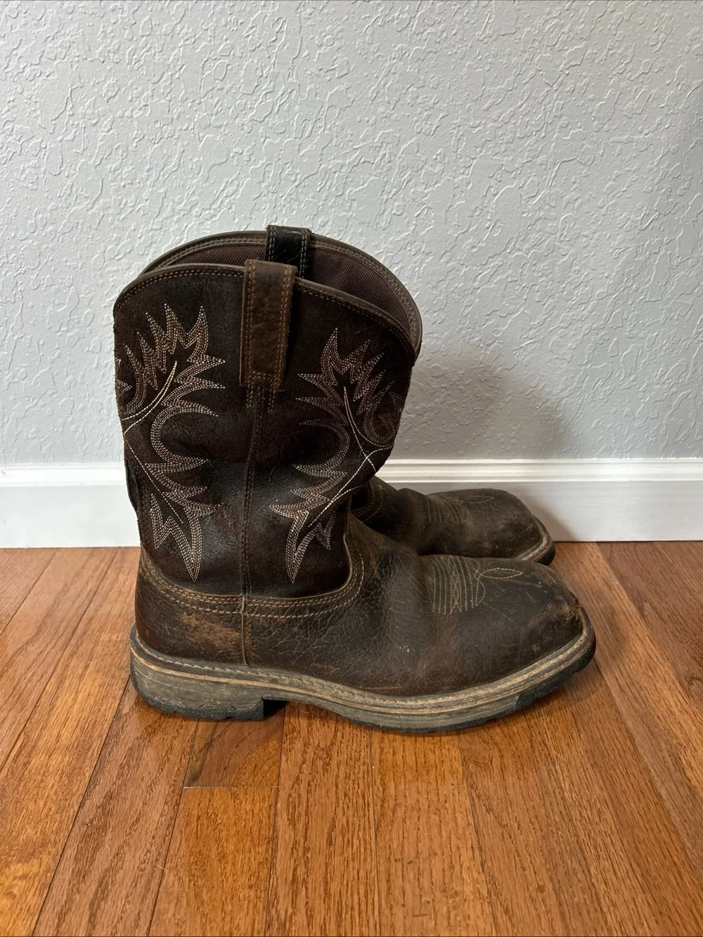 Ariat Workhog Work Boots Composite Toe Men’s Size 10 EE Brown